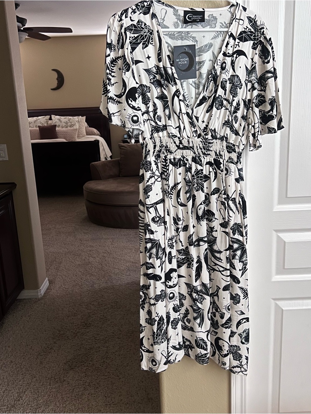 Noonday Moon Black & White Printed V-Neck Midi Dress